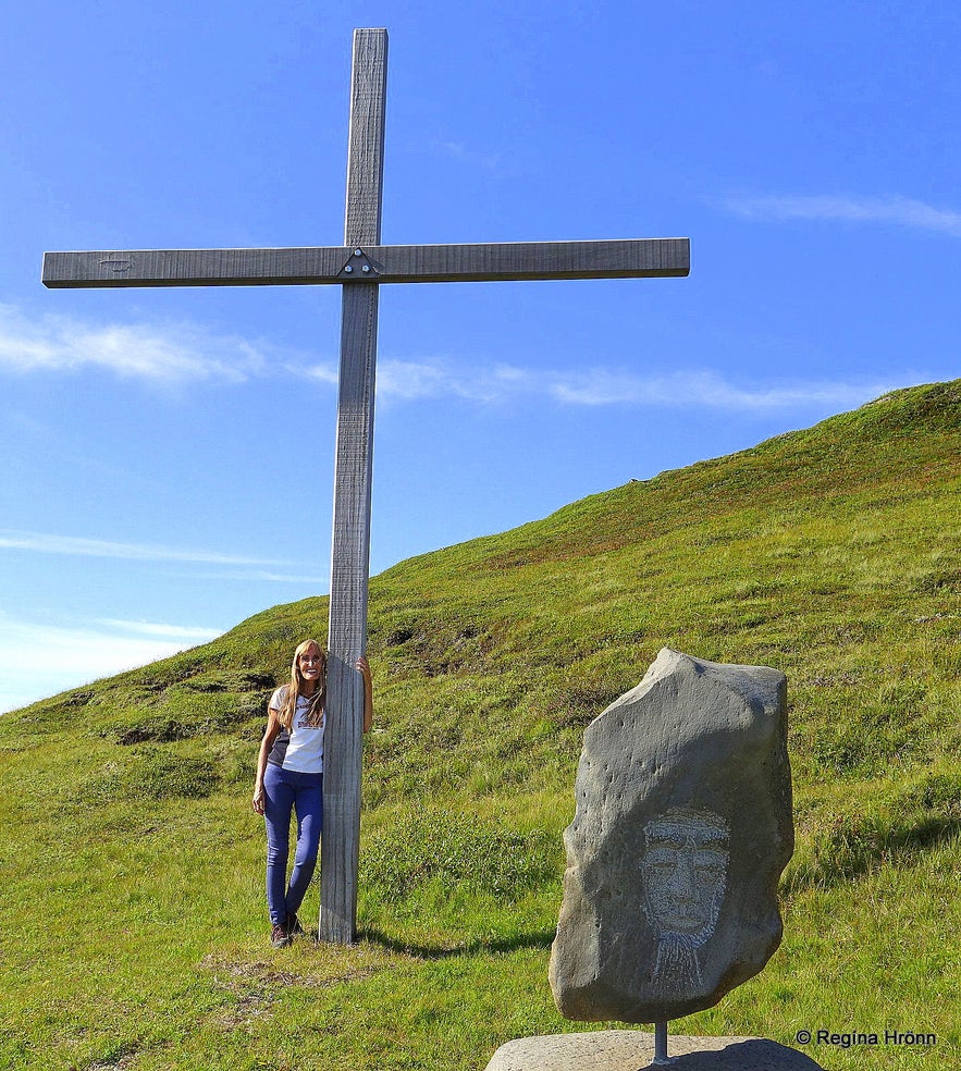 Biskupsbrekka - the Bishop's Hill and the Memorial Crosses for Bishop Jón Vídalín