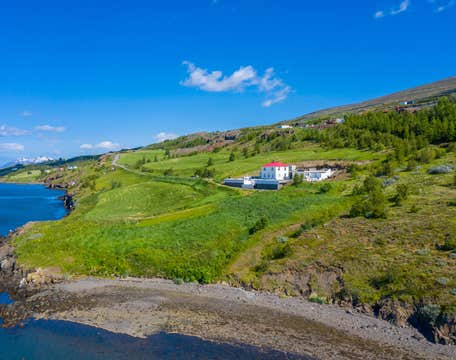 Halllandsnes Apartments