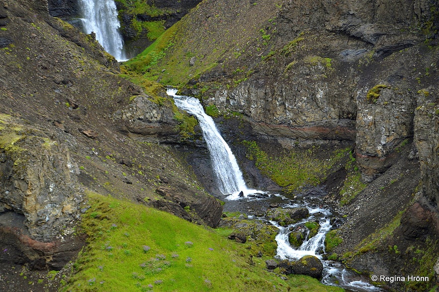 The Ghost Skeljungur and Bóla in Bólugil - Folklore from North Iceland