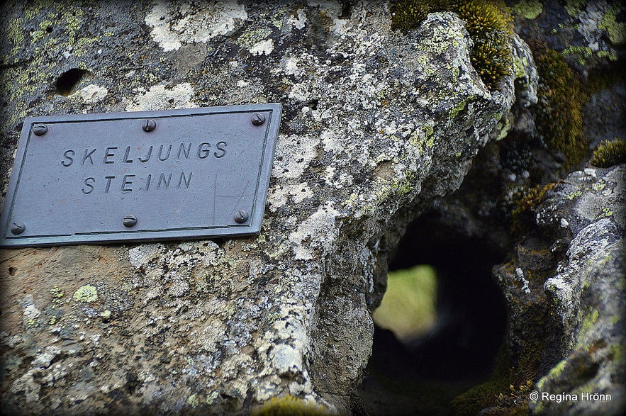 The Ghost Skeljungur and Bóla in Bólugil - Folklore from North Iceland