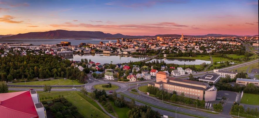 Explorer les meilleures choses à voir et a faire à Reykjavik, Islande.