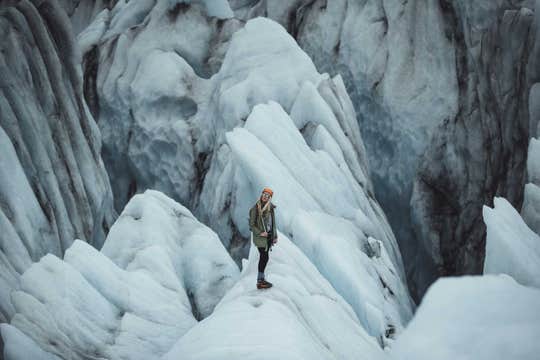 Small group 5-Hour Ice Climbing and Glacier Hiking Tour with Departure in Skaftafell