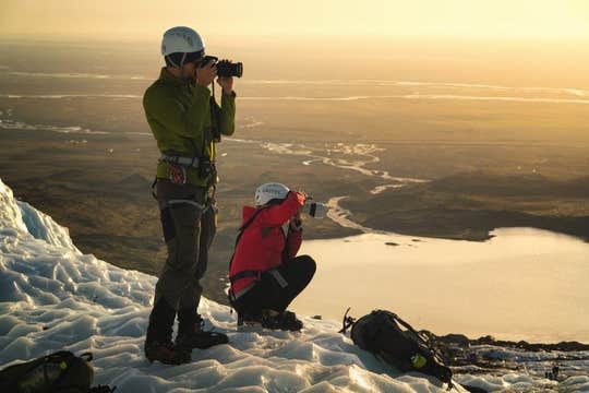 Small-Group 4-Hour Ice Cave and Glacier Photography Tour