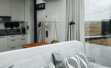 Роскошный стеклянный домик на южном побережье Исландии.