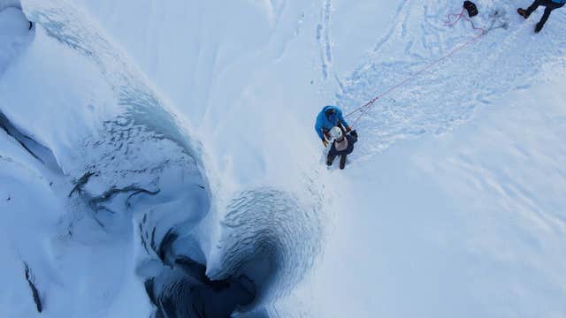 Private Glacier Hike on Solheimajokull with Expert Guide and Equipment