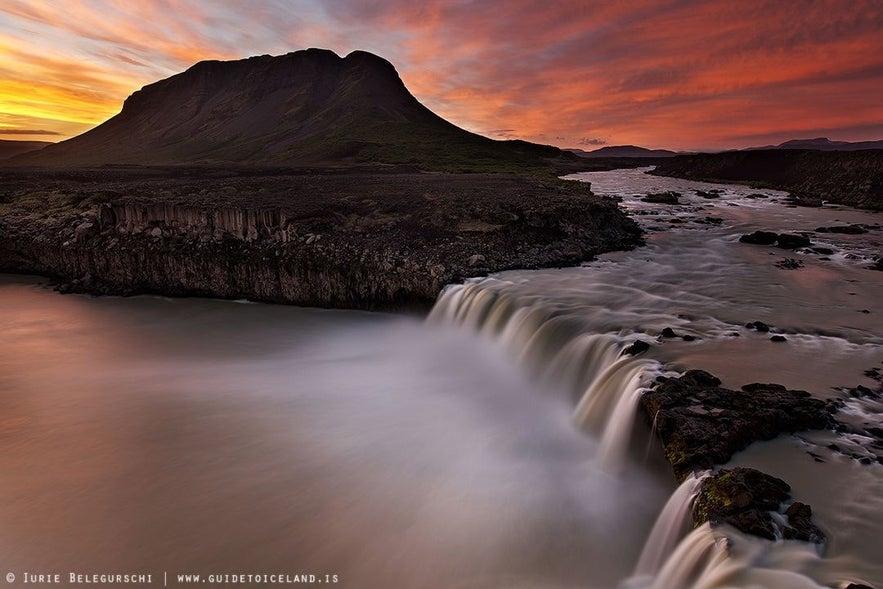 The midnight sun in iceland can be seen during summertime