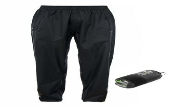 Ce pantalon léger et imperméable vous permettra de rester à l'aise et de rester au sec quand vous randonnerez ou camperez en Islande.