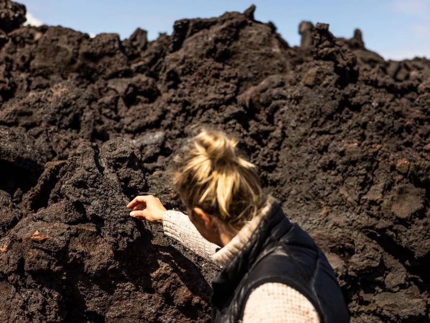 Guide complet des éruptions volcaniques de Sundhnuksgigar 2024-2025