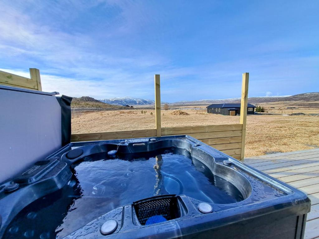 Serene Summerhouse Near Selfoss