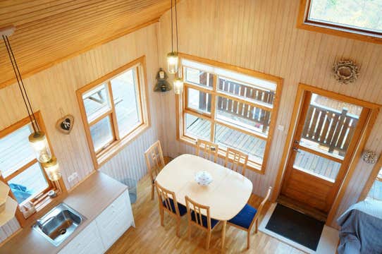 Golden Circle House With Hot Tub in Reykholt