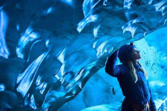 Warm Beanie/Hat Rental for Your Iceland Trip from Reykjavik