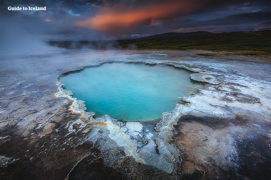 Visita las aguas termales de Islandia en septiembre