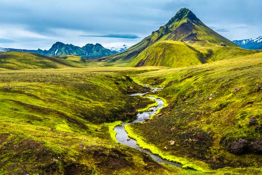 Small-Group South Coast & Highlands Super Jeep Tour from Reykjavik with Maelifell Volcano