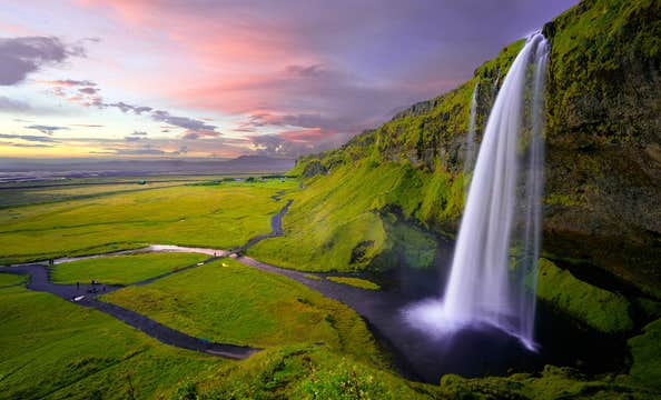 Private Day Trip to the South Coast with Glacier Lagoon and Diamond Beach from Reykjavik