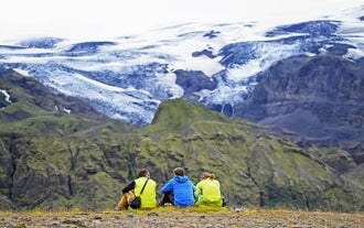 Take in breathtaking views of glaciers and mountains on our jeep tour.