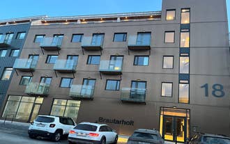 The SJF Apartments building as seen from the front.
