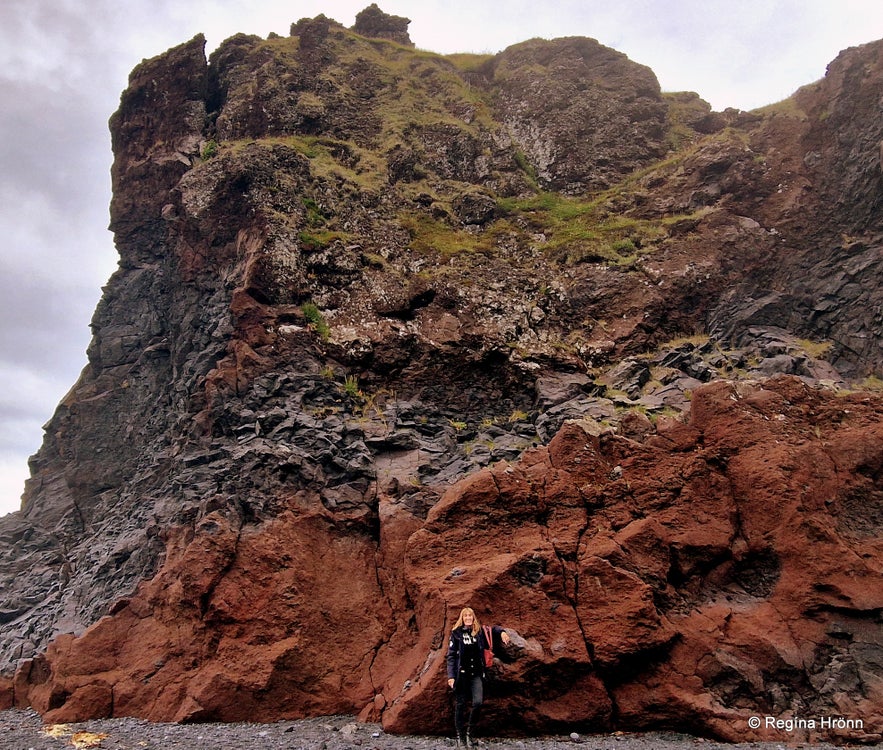 Söngklettur - Singing Rock at Djúpalónssandur