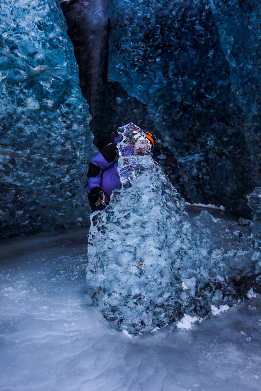 Ice Cave Discovery With Local Guide of Vatnajökull