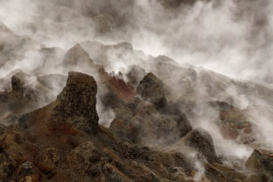 Private Kerlingarfjoll Highlands Tour with French Guide & Transfer from Reykjavik or Golden Circle