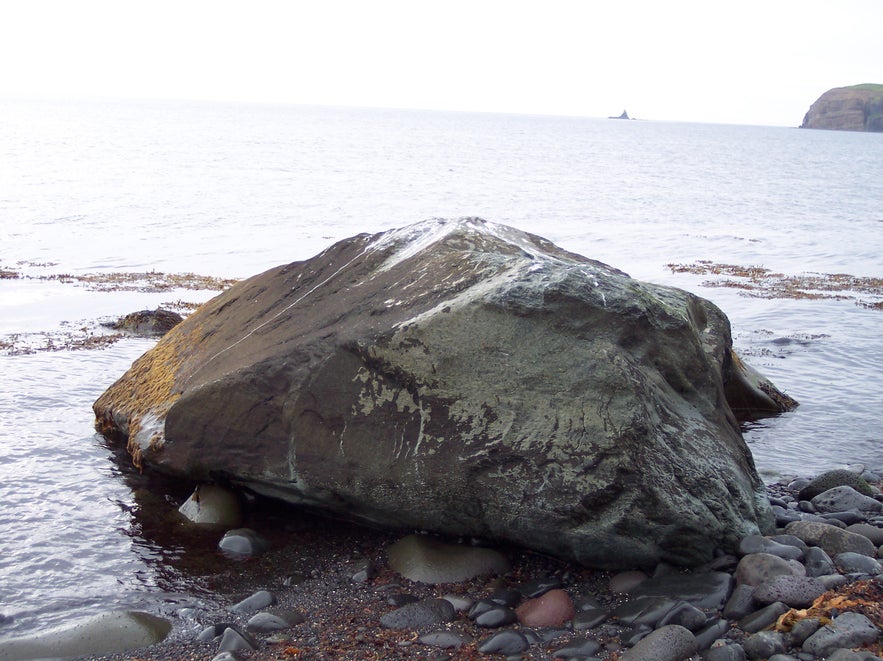 Torfasteinn is a large boulder located in Tjornes. Torfasteinn is a large boulder located in Tjornes.